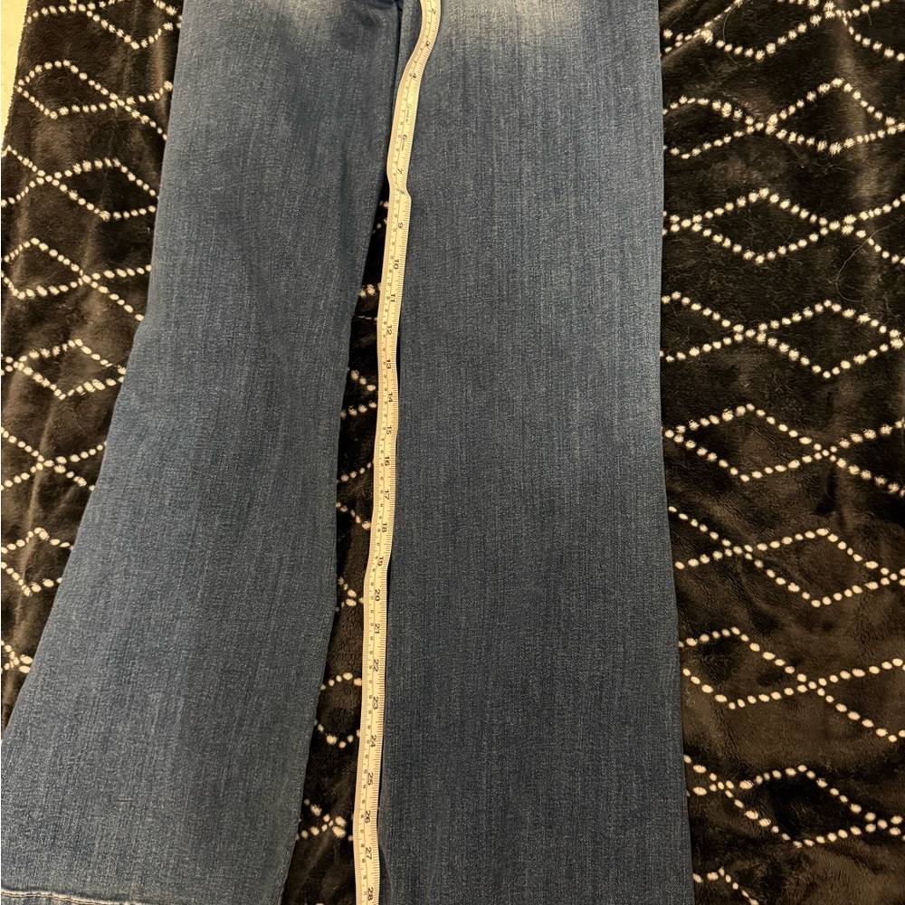 7 For All Mankind Dojo Dark Blue Flare Jeans - Picture 3 of 3
